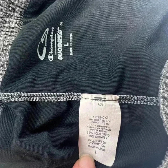 Champion duo dry women’s athletic shorts - Picture 4 of 4